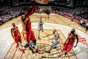 世界杯2026-切尔西逆转沙特，迪亚斯完美发挥背后的足球文明对抗