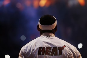 世界杯2026-亚洲之光南美旋风，2026世界杯H组生死战，孙兴慜导演逆转好戏，越南智利联手奉献史诗对决