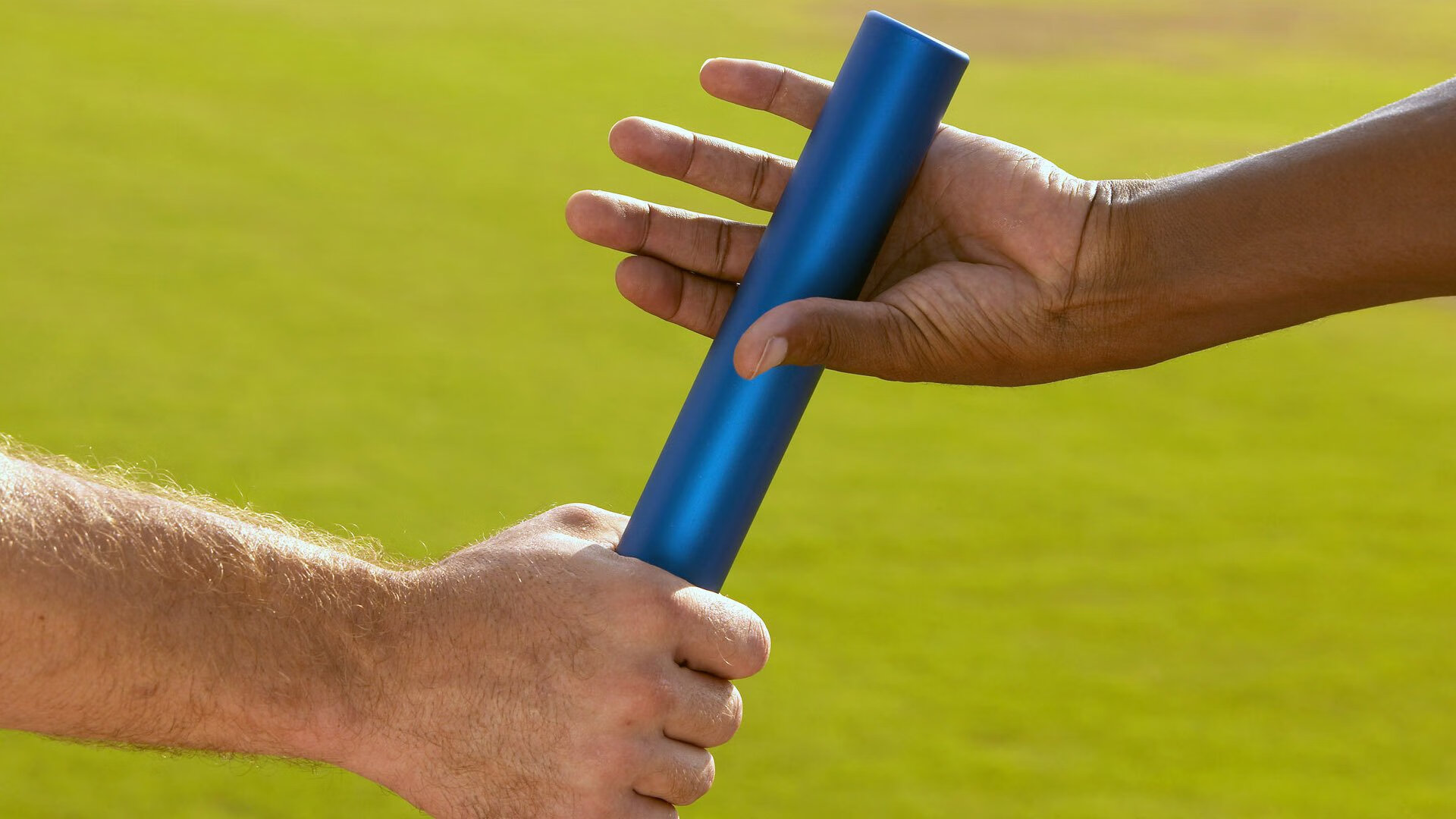 孔德铁壁锁蓝黑，比利亚雷亚尔欧战之夜的非典型英雄