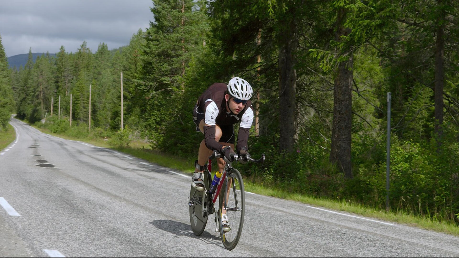 西甲国家德比之夜，库里关键进球定乾坤